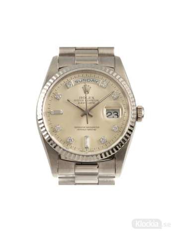 Begagnad Rolex Day-Date 36 18c White Gold Oyster Perpetual 18239