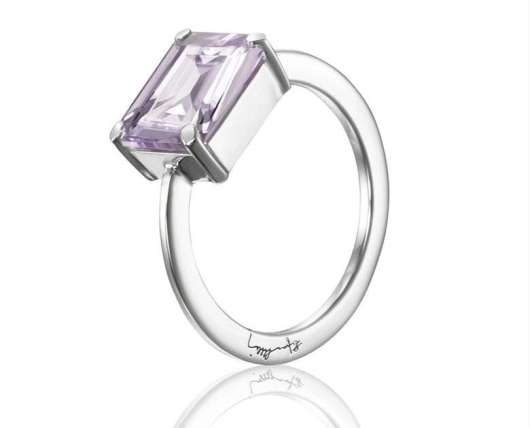 Efva Attling - A Purple Dream Ring